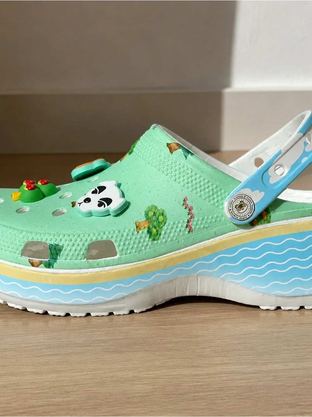 Kids' Green Character Clog Sandals - Playful Animal Print